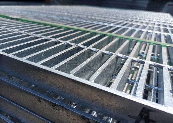 qualità  Heavy Duty Steel Bar Grating Manufacturers For Highways / Airfield fabbrica