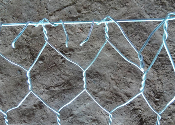 Gabioni con apertura a maglia di 80 mm x 100 mm per progetti di controllo dell'erosione costiera